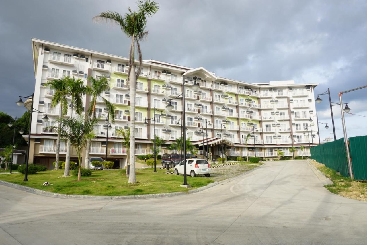Cozy Condo Unit 5Mins From Mactan Cebu Int'L Airport With Netflix Lapu-Lapu City Exterior photo